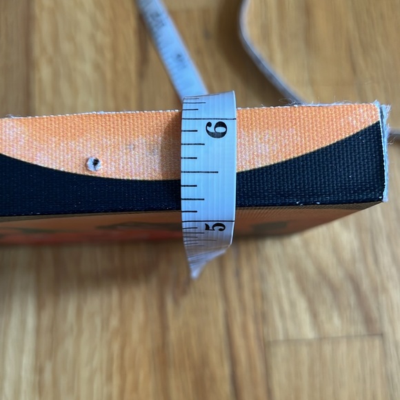 Halloween lighted Welcome sign - 18” wide by 6” high. - Picture 7 of 9